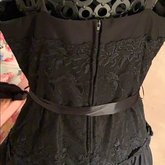 Black, lace dress for any occasion🖤🖤 - Picture 3 of 8